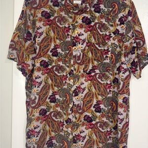 Urban Outfitters Men's Paisley Floral Shirt